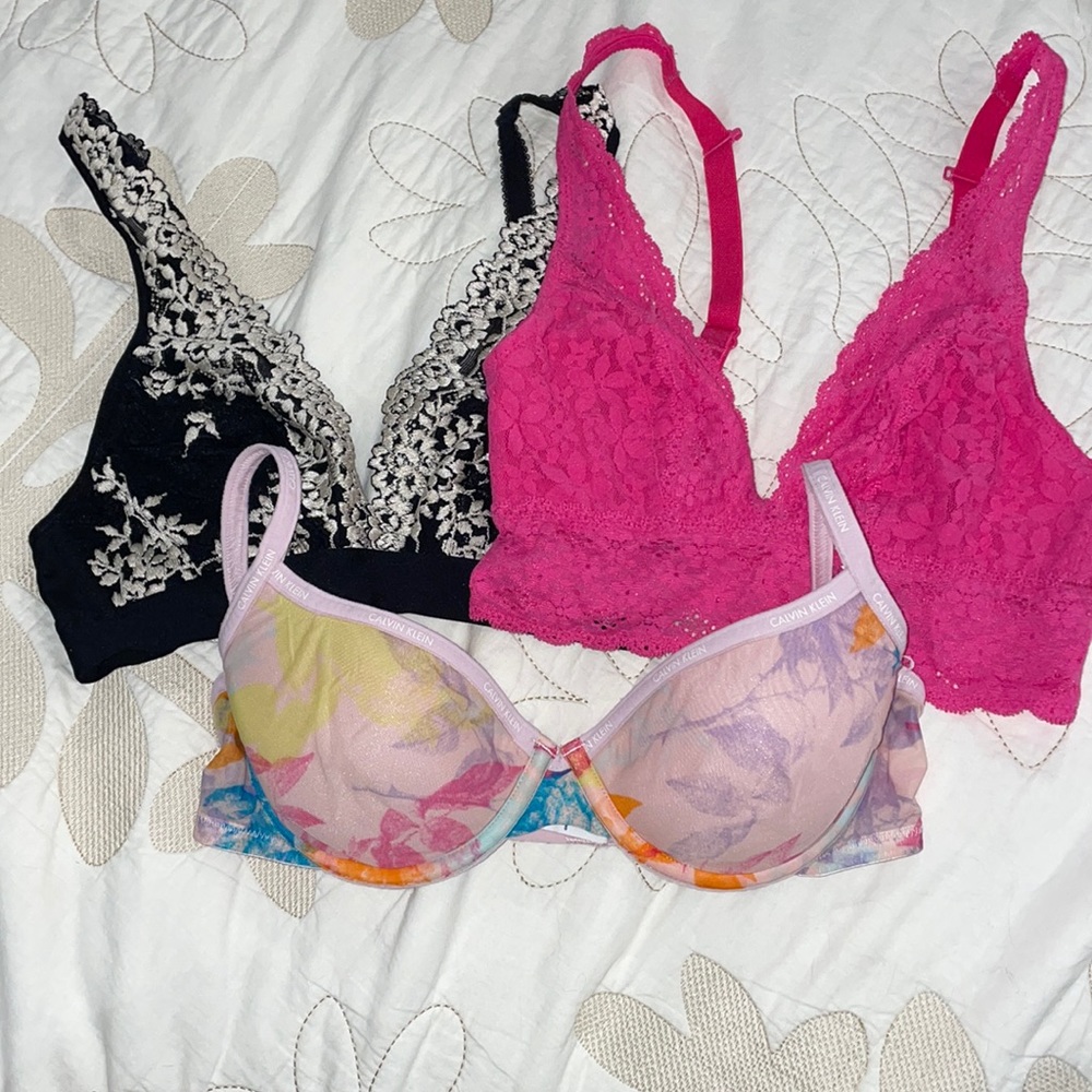 Bra bundle (size 32)